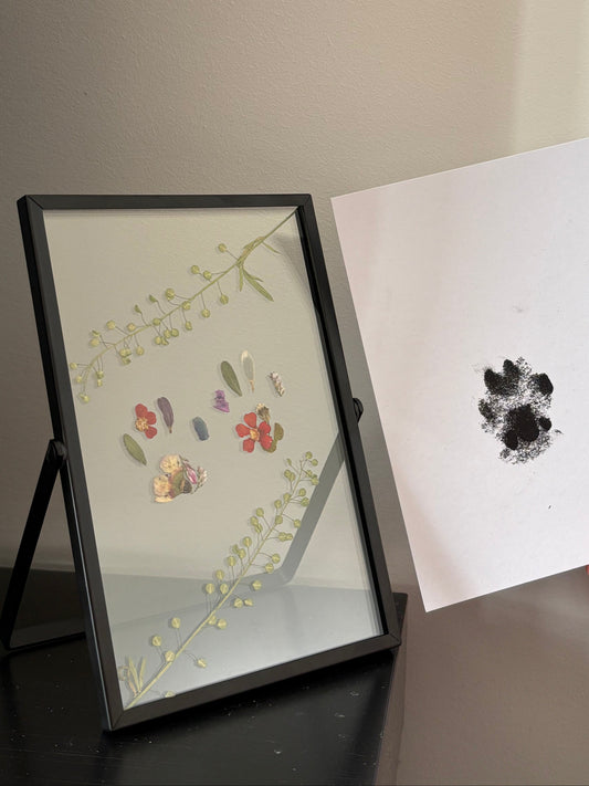 Flower Paw(er)